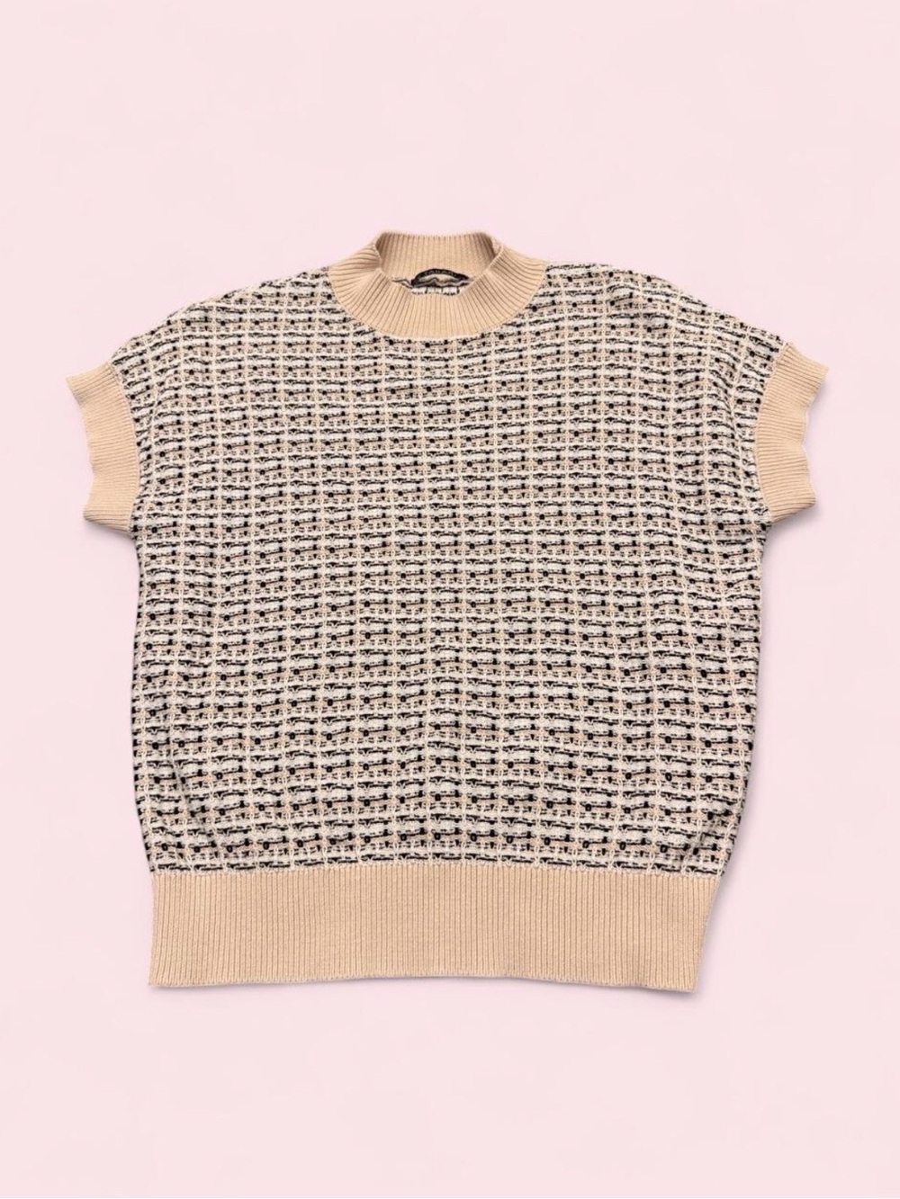 Tahari Short-Sleeve Knit Sweater Top in Beige and Black
